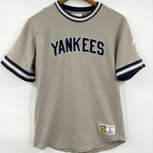 NY Yankees Youth Large Mitchell & Ness Gray Short Sleeve